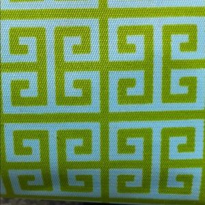 Meet your Posher, Maya